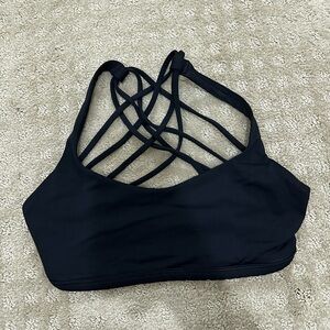 Lululemon free to be wild bra